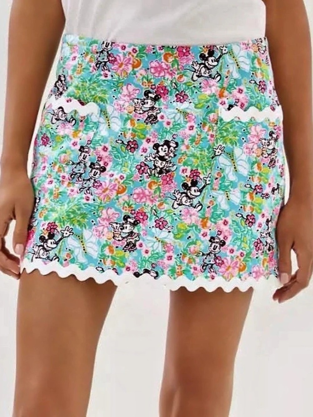 Lilly Pulitzer x Disney Floral Scalloped Skort size 10